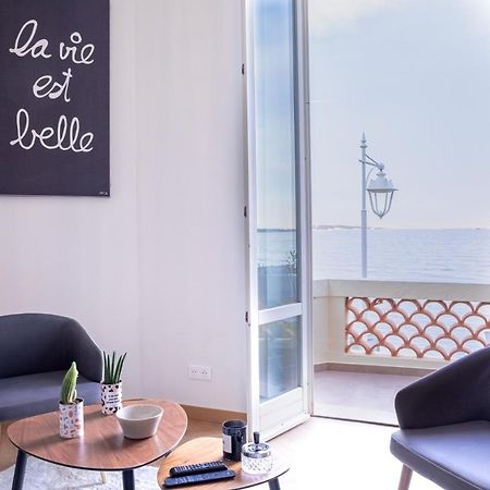" Nid D'Amour " Evasion De Reve - Pieds Dans L'Eau Face A La Mer Cannes Buitenkant foto